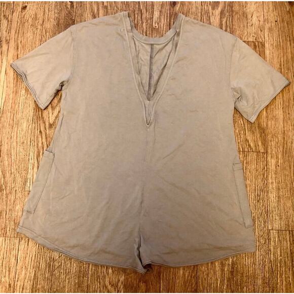 NWOT Free People Movement Tan Mocha Latte Hot Shot Tee Romper Size Small - Picture 8 of 11